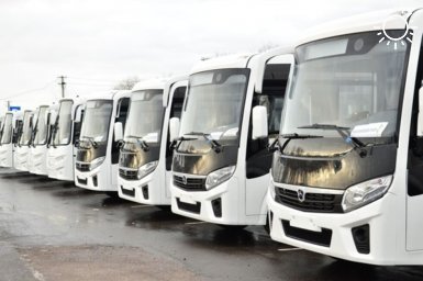 Новые регионы получили 299 автобусов российского производства, сообщил Хуснуллин