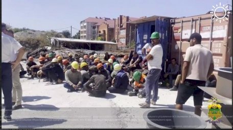 Кубанские эксперты отреагировали на инициативу ограничить мигрантов в работе