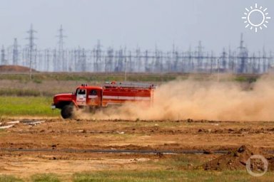 На севере Волгограда вспыхнул мусор глубокого залегания