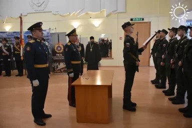 Молодые воины-ракетчики принесли присягу в Астраханской области