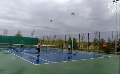 В небольшом городе Ростовской области открыли теннисный корт мирового стандарта