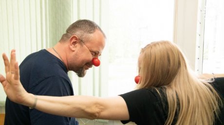 В Краснодаре для врачей со всей России провели тренинг по клоунотерапии