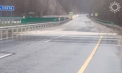 Трассу М-4 «Дон» в Горячем Ключе подтопило после ливней