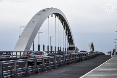 В Краснодаре по новому Яблоновскому мосту начал ездить общественный транспорт