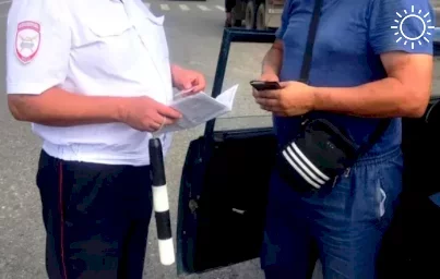 В Астрахани двух бывших сотрудников ГИБДД будут судить за фальсификацию документов о ДТП