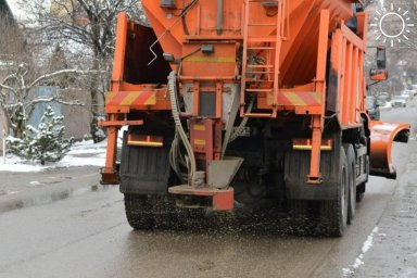 “Снег всегда выпадает неожиданно”: Андрей Алексеенко поручил разработать пошаговую инструкцию работы коммунальных служб зимой