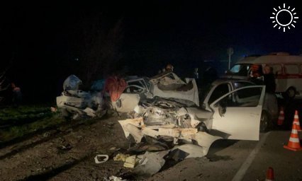 Шесть человек пострадали и один один погиб в ДТП в Краснодарском крае