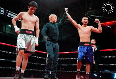 В Международном турнире по боксу в Ингушетии Калмыцкий спортсмен одержал красивую победу
