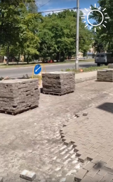 В Донецке кому-то понадобилось хорошее плиточное покрытие