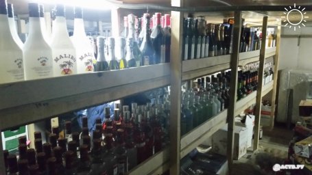 Полицейские из Скадовска выявили пять точек нелегальной продажи алкоголя