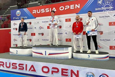 Сочинские каратисты завоевали 9 медалей на международных соревнованиях «RUSSIA OPEN»