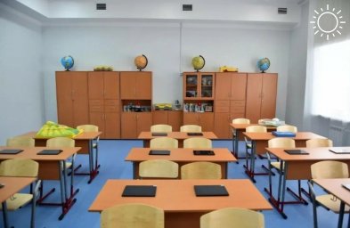 В школах ДНР планируют обновить материально-техническое оснащение